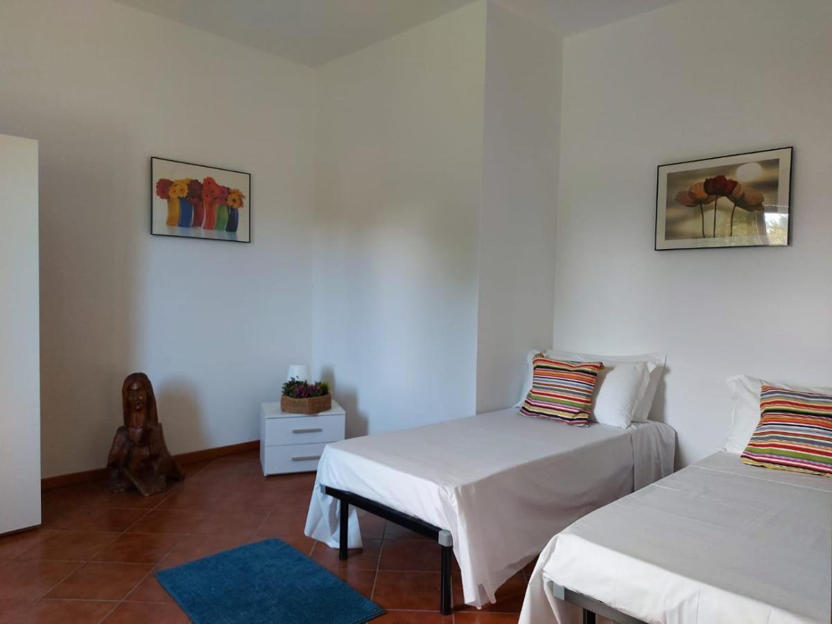 Bnbook Casa Dei Peschi - Lago Di Monate Cadrezzate Exteriör bild