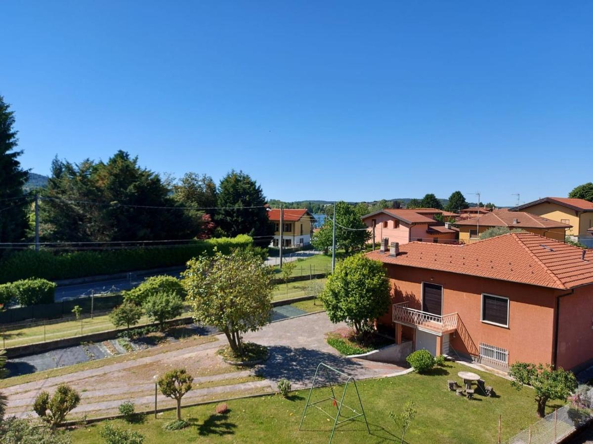 Bnbook Casa Dei Peschi - Lago Di Monate Cadrezzate Exteriör bild